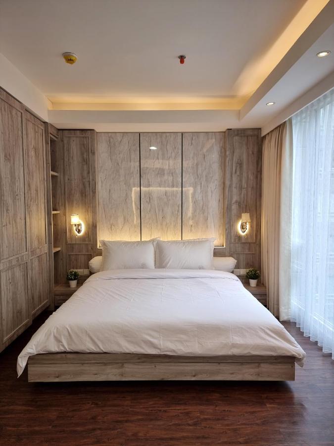 New! Luxury Landmark 2+1br 96m Apartemen *